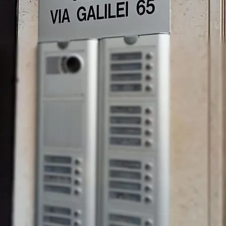 Due Passi Dal Mare *